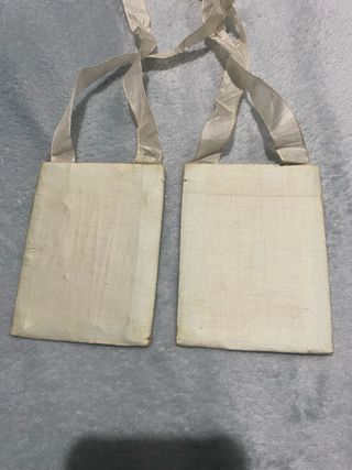 Escapulario bordado antiguo siglo XIX