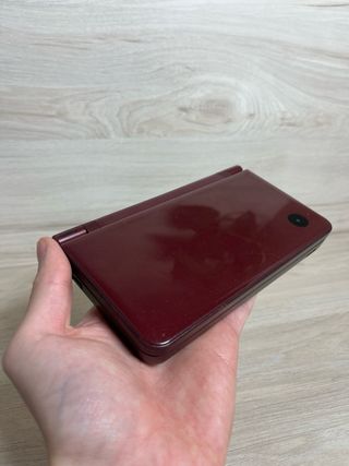 Nintendo DSi XL