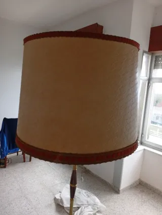 Lámpara de pie vintage