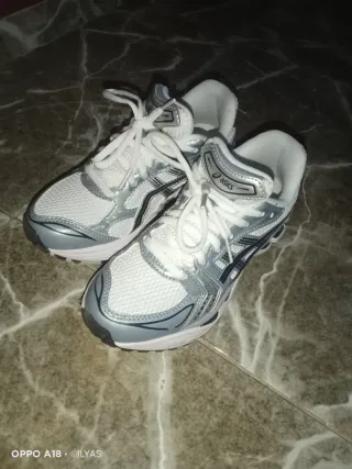 Zapatillas Asics Kayano 14 Plata/Blanco