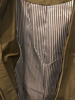 Gabardina BDBA talla M-L de mujer.