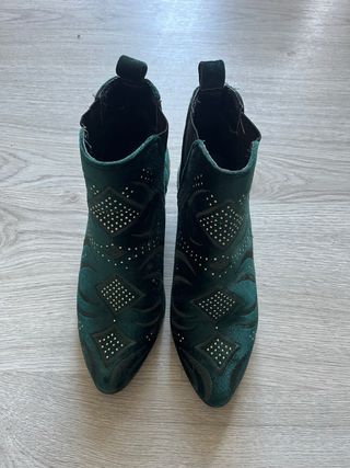 Botas Verdes de Veludo