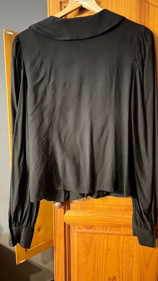 Camisa Killstar Negra con Cuello Peter Pan