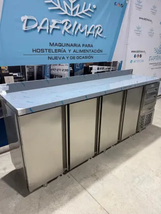 Frente mostrador refrigerado DAFRIMAR