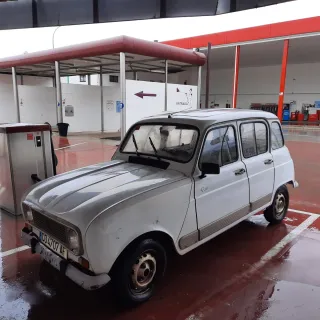 Renault 4 E-TECH 1994