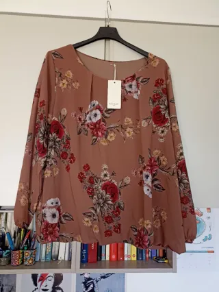 Set Pantalone + Blusa Floreale nuovi con etichetta