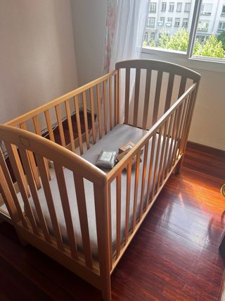 Cuna madera, colchón y cajón