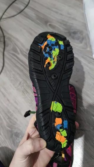 Zapatillas acuáticas talla 37 NUNCA USADAS