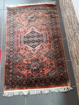 Alfombra de lana con diseño