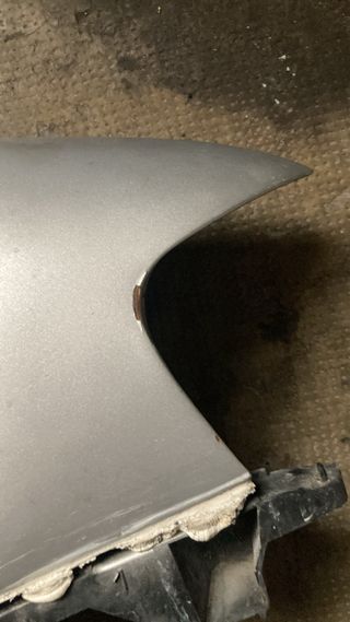 Aleta Coche Gris A3 8L Copiloto