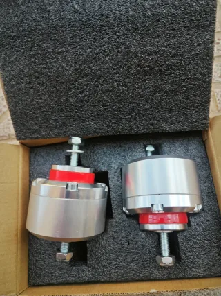 Tacos motor BMW E36 poliuretano