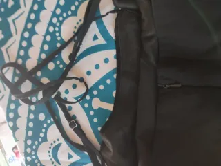 Vestido largo negro con tirantes