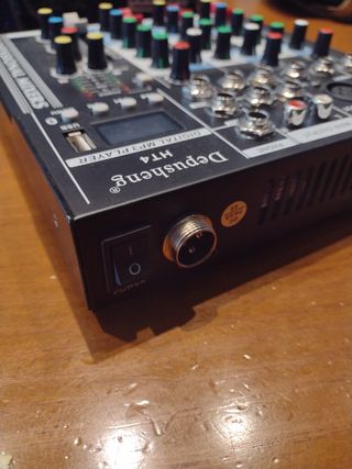 Mixer audio portatile Depusheng HT4