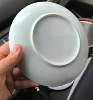 Plato recuerdo Barcelona monumentos