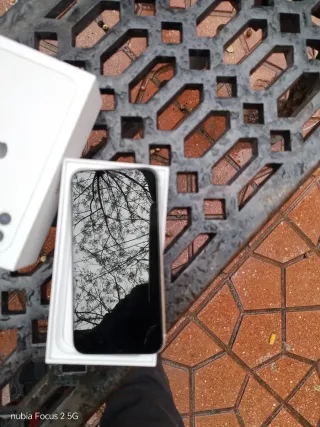 iPhone 11 64 GB Bianco