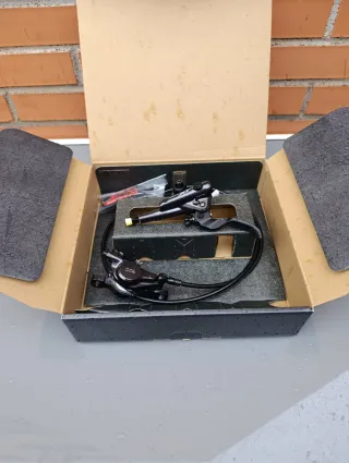 Freno XT FC-M8100 delantero (L1000mm) J-Kit. NUEVO