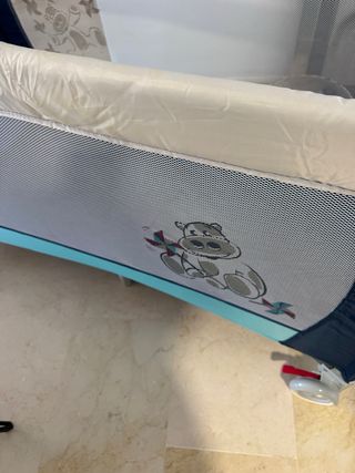 Cuna de viaje plegable