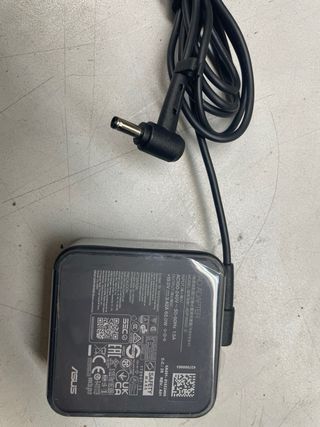 Cargador portátil ASUS