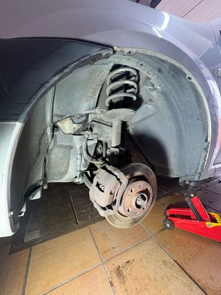 Frenada Completa Delantera Renault