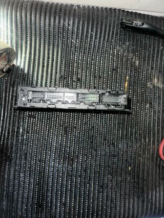 Módulo Control Confort audi 4