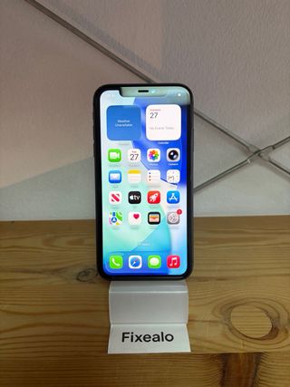 iPhone 11 - 64GB - 100% - Negro