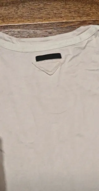 T-shirt Prada beige donna