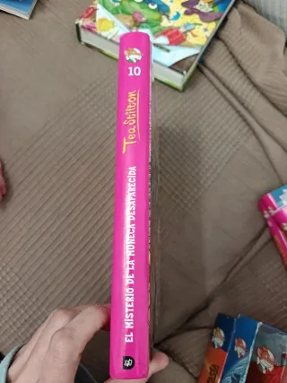 3 Libros de Geronimo Stilton y 1 Tea Stilton (10)