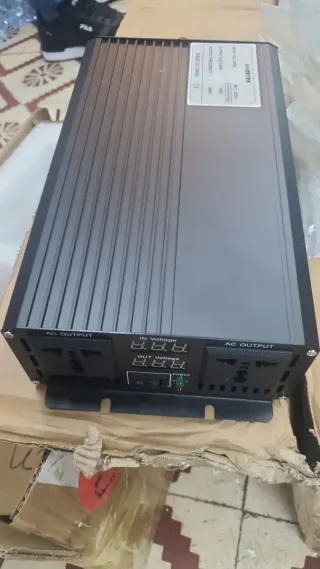 Aerogenerador Vertical 600W 48V con Controlador