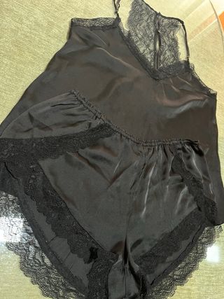 Conjunto lencería encaje negro