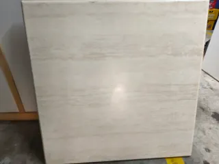 Tablero de mesa efecto mármol