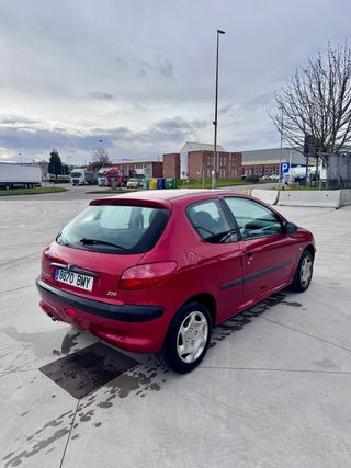 Peugeot 206 2002