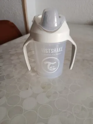 Vajilla Twistshake