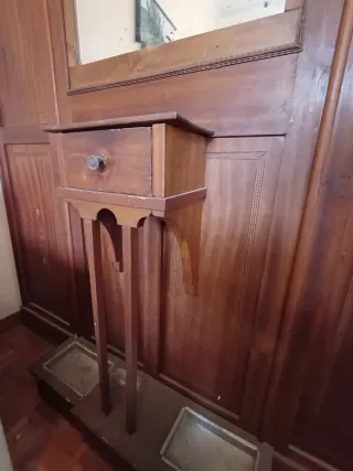 Perchero Belle Époque madera y metal