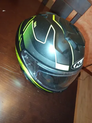 Casco HJC Negro y Amarillo