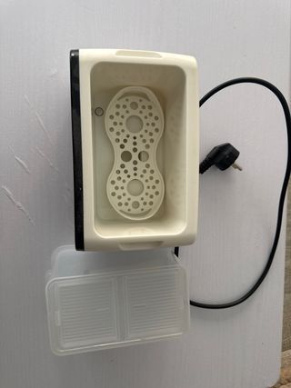 Calienta biberones y esterilizador ZENTAURUS