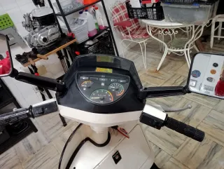 Vespa TX 200 sin motor