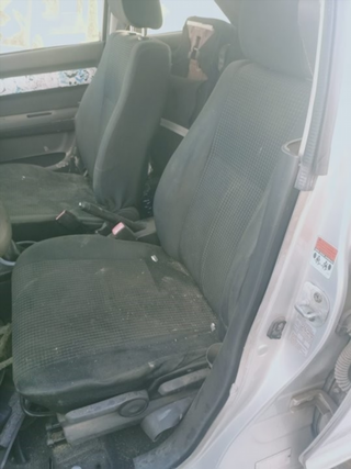 ASIENTO DELANTERO IZQUIERDO SUZUKI SWIFT BERLINA