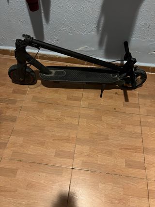 Patinete eléctrico plegable para piezas