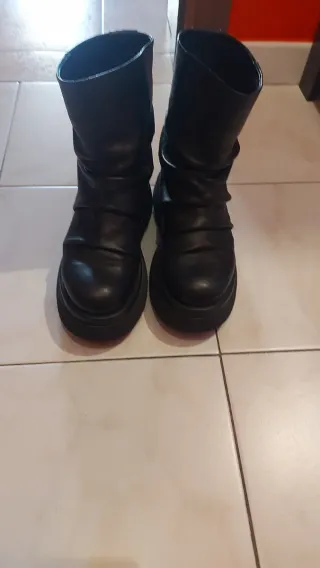 Stivaletti vera pelle neri