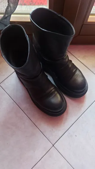 Stivaletti vera pelle neri