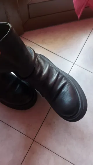 Stivaletti vera pelle neri