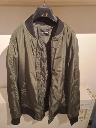 Chaqueta bomber LEFTMAN verde militar Talla M