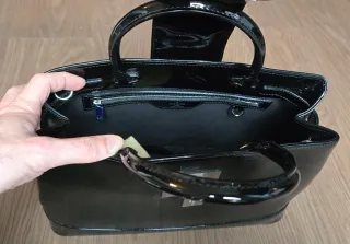 Bolso Louis Vuitton charol negro