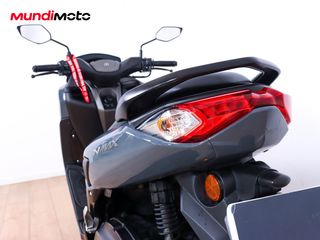 YAMAHA NMAX
