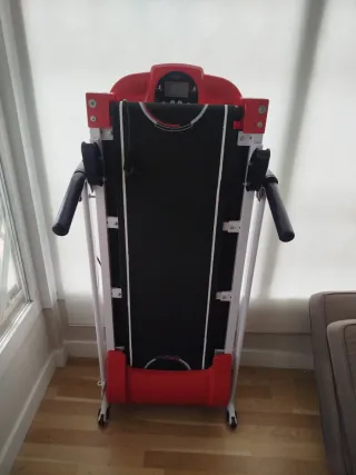 Cinta de correr plegable roja