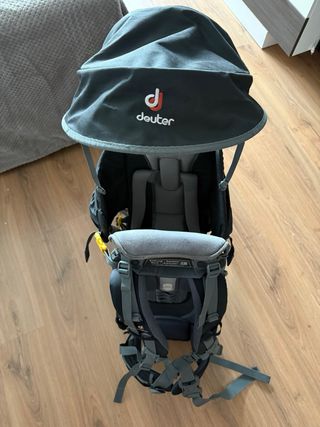 Mochila Portabebés Trekking Deuter ComfortPlus