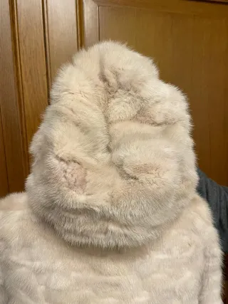 Cappotto in pelliccia sintetica beige