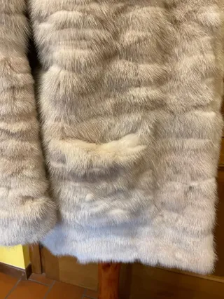 Cappotto in pelliccia sintetica beige