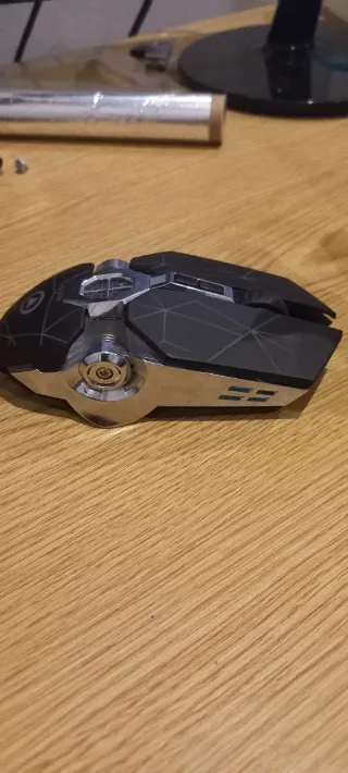 Ratón inalámbrico negro