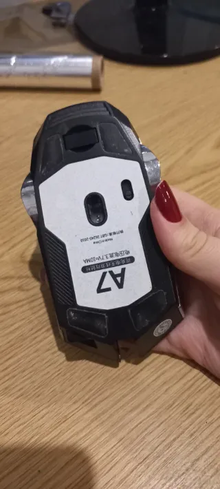 Ratón inalámbrico negro